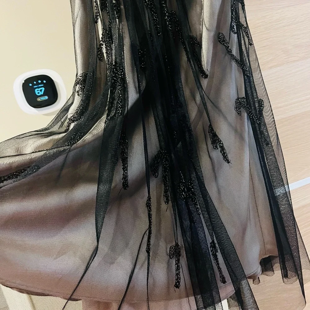 Karen Millen Black Beaded Dress - Picture 4 of 5